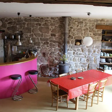 Holiday home Maison Familiale Et Chaleureuse *